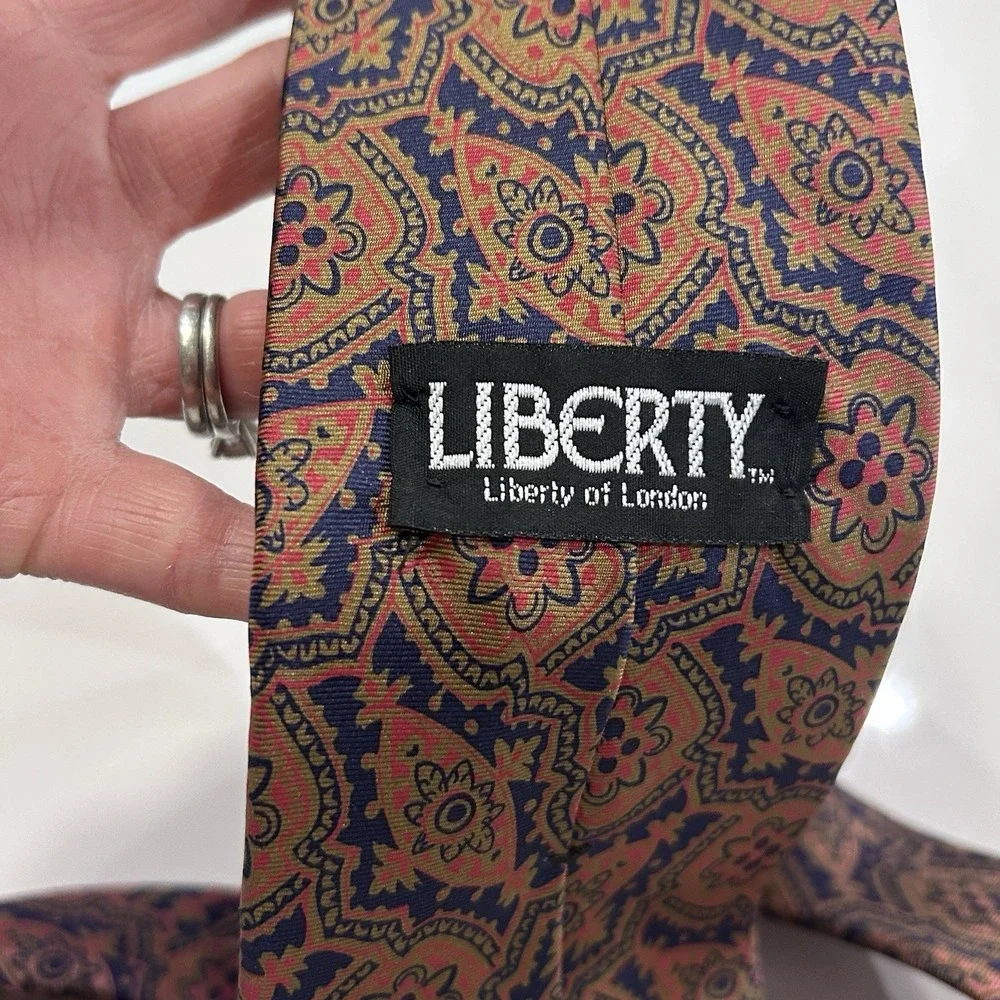 Liberty of London Geometric Paisley Silk Necktie Mens Cooper Navy‎ 56x3.75